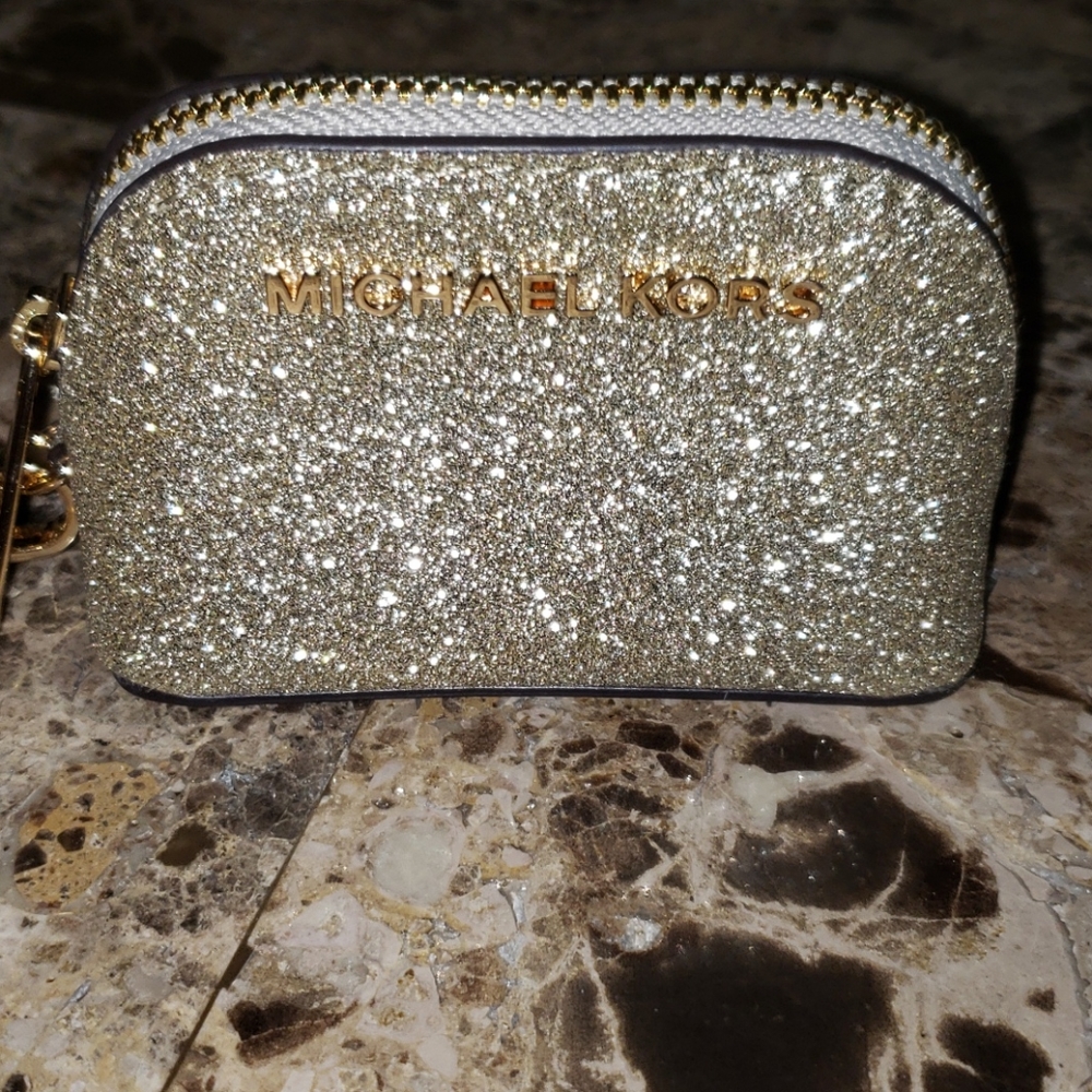 New MK Giftables Michael Kors Coin Pouch Keychain